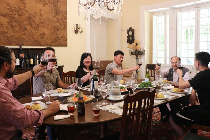 蓝菲董事长受邀赴智利考察