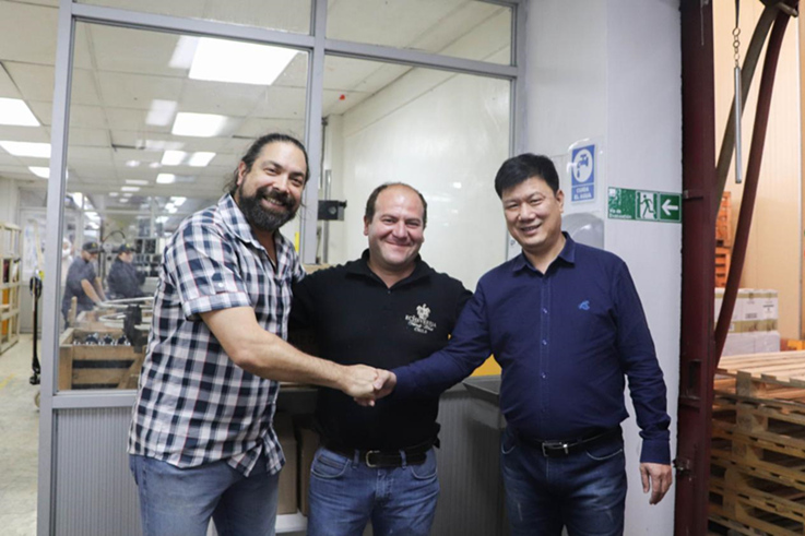 蓝菲董事长受邀赴智利考察