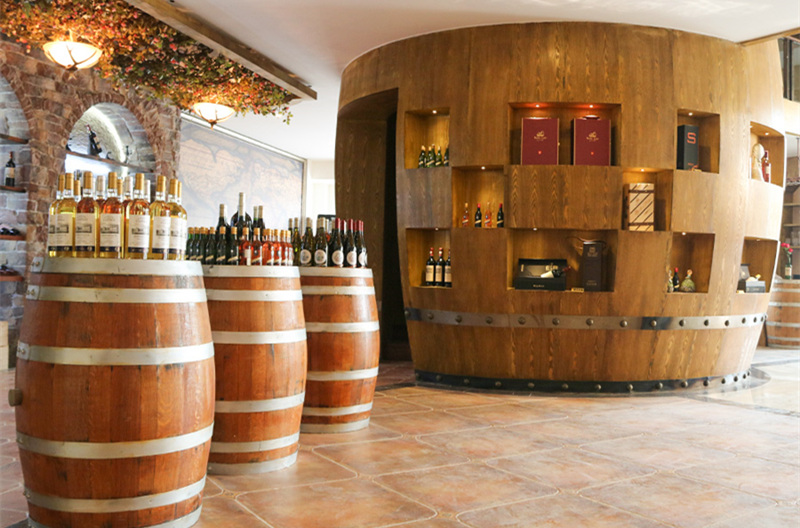 开红酒专卖店怎么选址